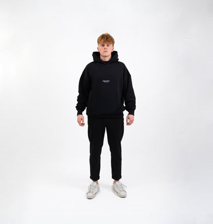 BASIC BLACK HOODIE