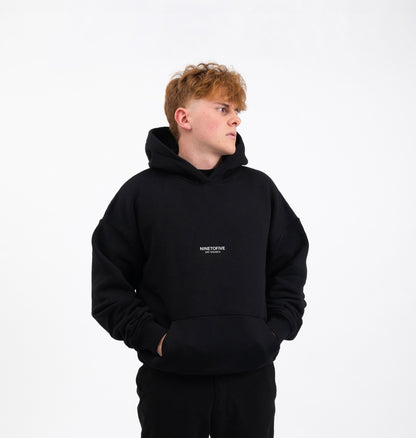 BASIC BLACK HOODIE